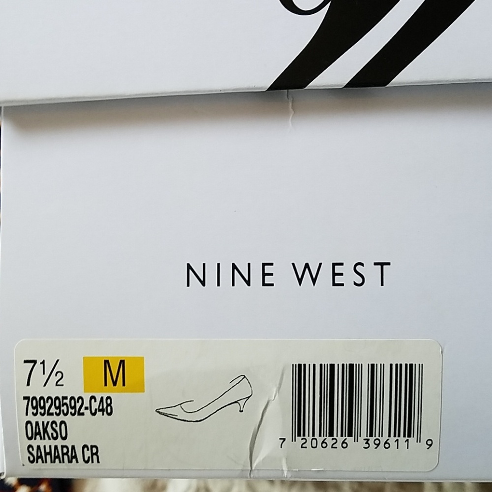 Nine West Kitten Heels - Picture 7 of 8